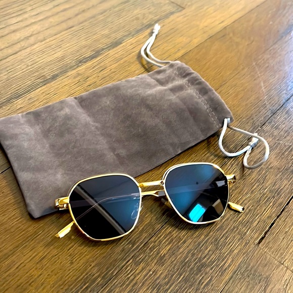 Black Sunglasses with Gold Frame - Picture 1 of 3